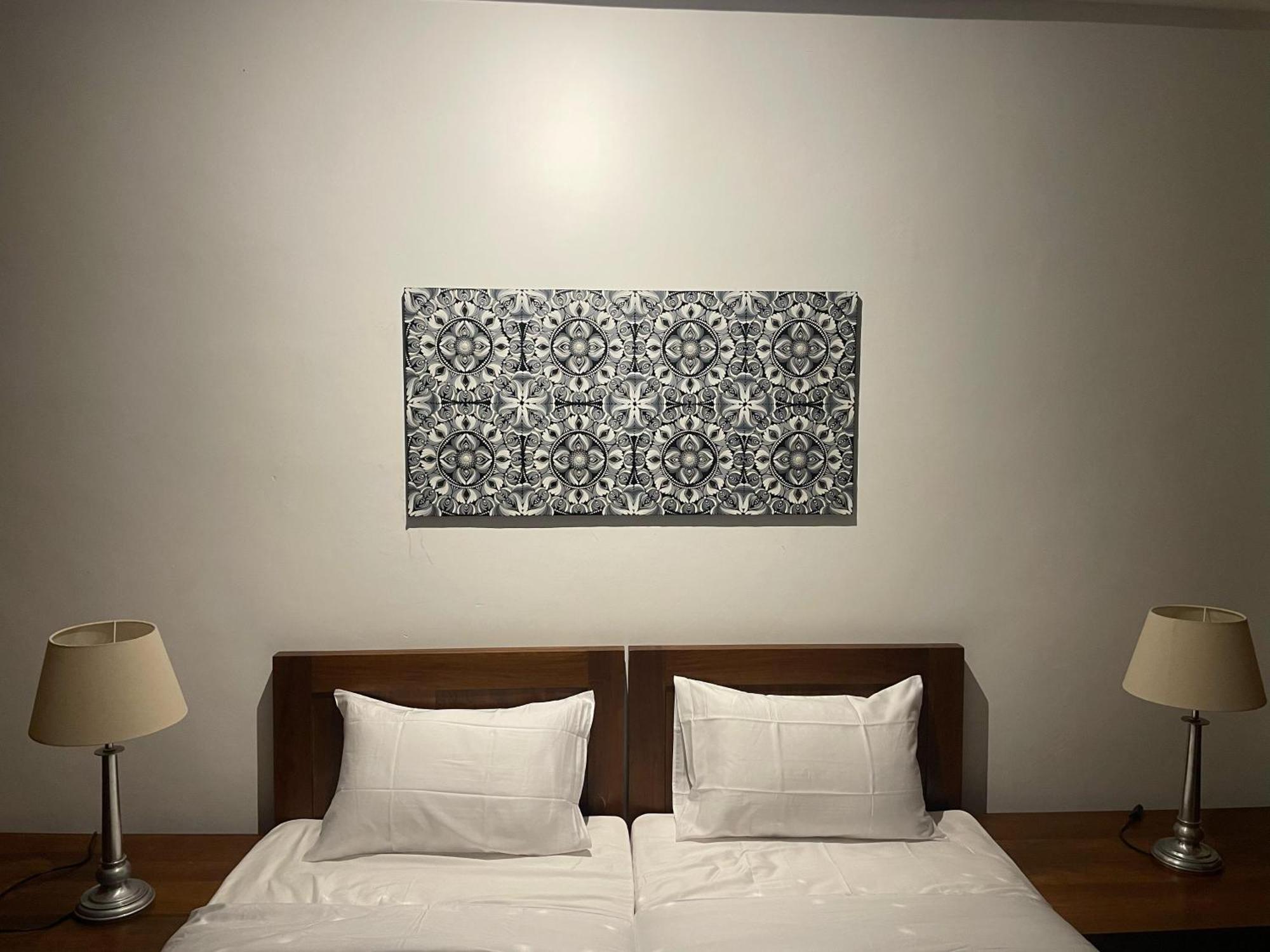 ヒッカドゥワ Tea Library Bed & Breakfast エクステリア 写真